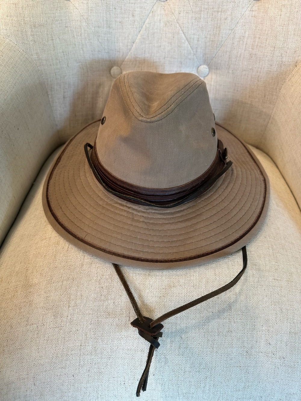 STETSON Cotton Twill Traveler Safari Hat Leather Band Strap 150th Anniversary M